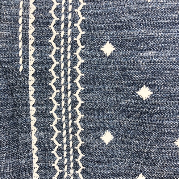 Banana Republic Embroidered Sleeveless Tank - Picture 6 of 9